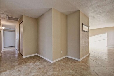 2010 N Comanche Dr, Chandler, AZ 85224 - photo 5