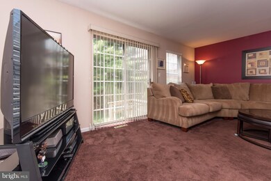 10 Squire Ct, Reisterstown, MD 21136 - photo 2