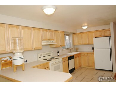 Eat-In Breakfast Bar Area
