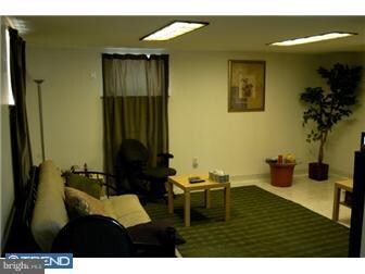 34 N Chester Pike unit . 1, Glenolden, PA 19036 - photo 4