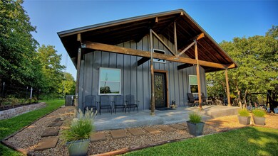 182 Private Road 295, Bowie, TX 76230 - photo 4