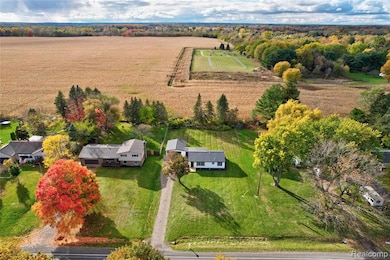 1445 N Seymour Rd, Flushing, MI 48433 - photo 6