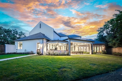 1033 Fisher St, Houston, TX 77018 - photo 3