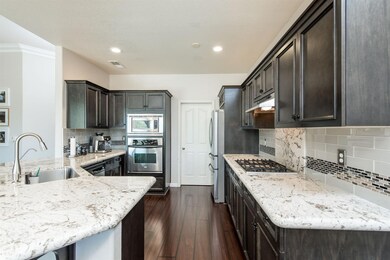 6840 E Simpson Ave, Fresno, CA 93727 - photo 4