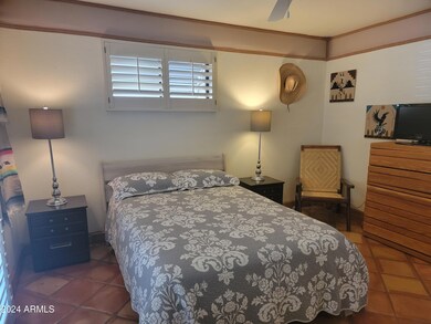 859 bedroom