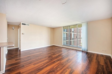 unlisted-address, Lombard, IL 60148 - photo 3