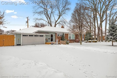 17271 Hamilton Ave, Allen Park, MI 48101 - photo 2