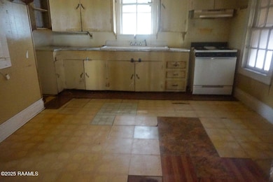 217 Glenn St, Broussard, LA 70518 - photo 4