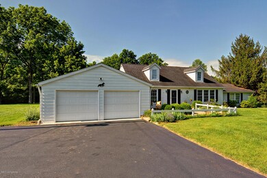 9510 Thixton Ln, Louisville, KY 40291 - photo 6