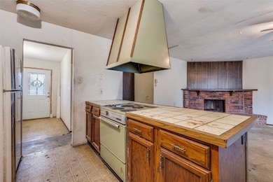 7001 Newcastle Place, North Richland Hills, TX 76182 - photo 6