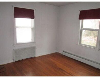 32 Indian Lake Pkwy, Worcester, MA 01605 - photo 6