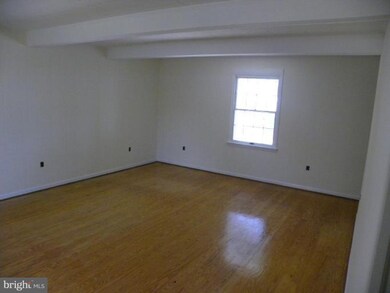 1228 Lossing Ave, Colonial Beach, VA 22443 - photo 7