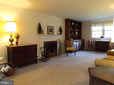 77 Malin Rd, Malvern, PA 19355 - photo 3