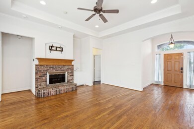 805 Dickerson Cir, Celina, TX 75009 - photo 6