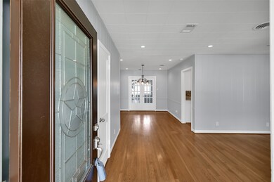 801 W 30th St, Houston, TX 77018 - photo 4