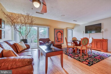 2215 Foxbane Square, Baltimore, MD 21209 - photo 3