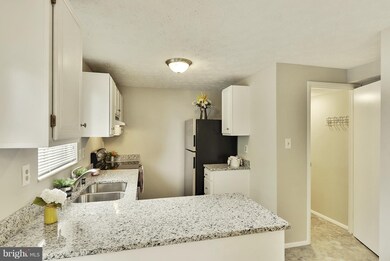 19116 Partridge Wood Dr, Germantown, MD 20874 - photo 7