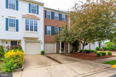 13283 Coppermill Dr, Herndon, VA 20171 - photo 2