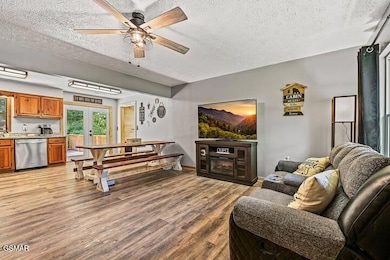 1643 Arron Way, Sevierville, TN 37876 - photo 6