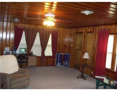 Den/Family/Great Room.