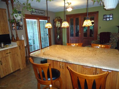 169 Circle Dr, Harding, PA 18643 - photo 2