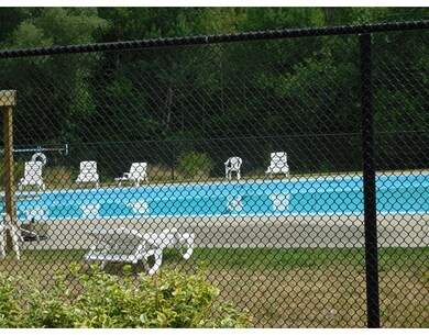 170 E Hadley Rd unit 88, Amherst, MA 01002 - photo 4