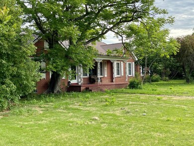 700 E 5th St, Donalsonville, GA 39845 - photo 2