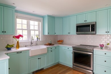 267 Lakeview Ave, Cambridge, MA 02138 - photo 7