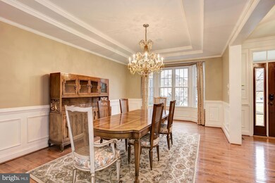 716 Hawkshead Rd, Lutherville Timonium, MD 21093 - photo 5