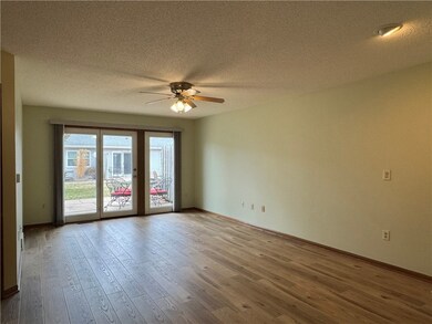 1140 W Hamilton Ave, Eau Claire, WI 54701 - photo 4