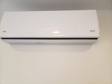 70 Tecumseh St unit 1, Fall River, MA 02721 - photo 2