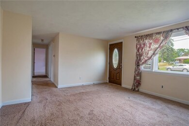 221 George St, Warwick, RI 02888 - photo 3