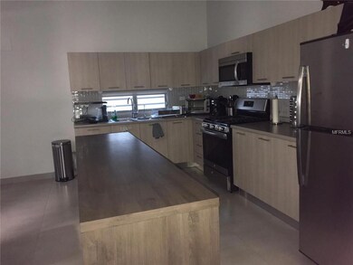 142 7 St, Bayamon, PR 00959 - photo 4