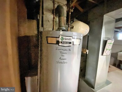 7927 Rolling View Ave, Nottingham, MD 21236 - photo 2