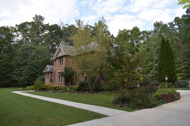 680 Buck Mountain Trail, Cookeville, TN 38506 - photo 2