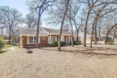 813 W Cheryl Ave, Hurst, TX 76053 - photo 3