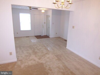 834 Olive Branch Ct, Edgewood, MD 21040 - photo 4