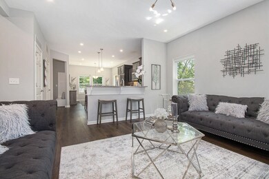 2641 Avalon Woods Ct, Portage, MI 49024 - photo 5