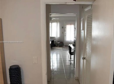 815 SW 10th Terrace unit 4V, Hallandale Beach, FL 33009 - photo 6