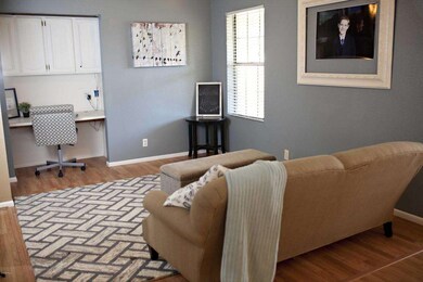 0006_Family Room