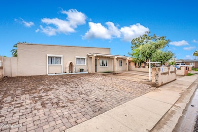 1627 W Maldonado Rd, Phoenix, AZ 85041 - photo 3