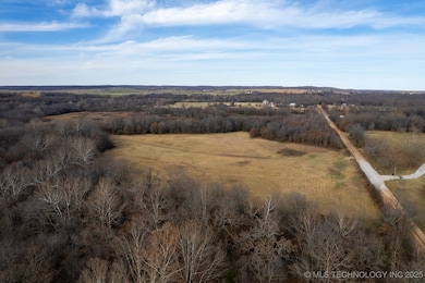 5 S 4320 Rd, Big Cabin, OK 74332 - photo 6