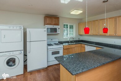 Kitchen_4029-SMALL