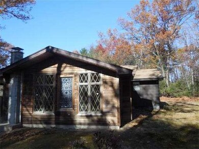 22 Old Rock Valley Rd, Holyoke, MA 01040 - photo 2