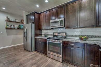 10253 Sentinel Loop, Gig Harbor, WA 98332 - photo 4