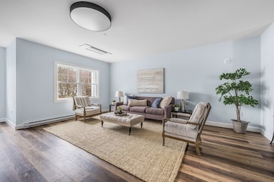 451 Essex St unit 2, Beverly, MA 01915 - photo 5