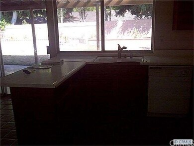 700 S Kenmore St, Anaheim, CA 92804 - photo 5