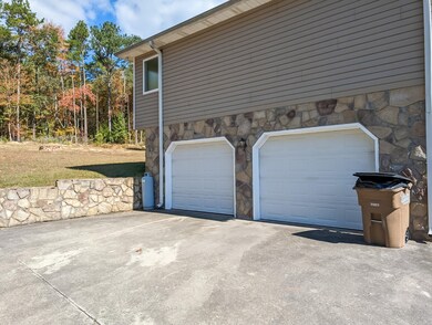 606 Englewood Ln, Tunnel Hill, GA 30755 - photo 4