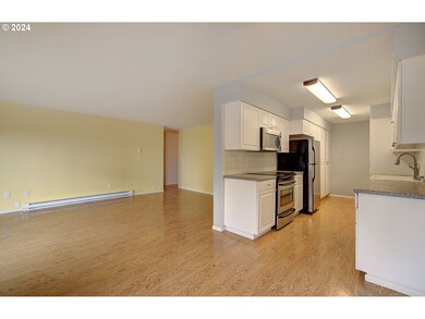 Kitchen/Living Room