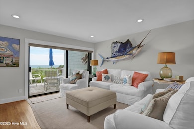 101 Lumina Ave S unit 8, Wrightsville Beach, NC 28480 - photo 4